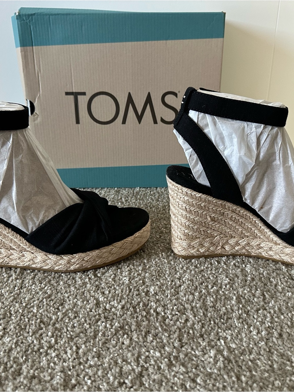 NEW TOMS Marisela Espadrille Wedge Sandals – Women’s Size 8 – Black Slubby Woven